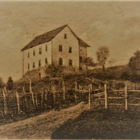 Alte Volksschule - Schual In Gradne *