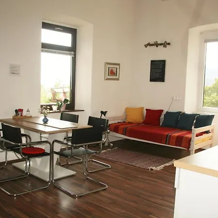 Alte Volksschule - Schual In Gradne *